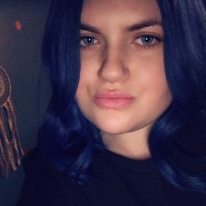 Meet your Posher, Brittanie